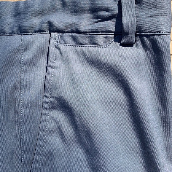 5/$30 Nike Golf Tour Performance Dri-Fit SIZE 34/30 Like New!!gray. - Picture 4 of 10